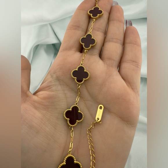 The Unbranded Brand Jewelry - Alhambra 5 Motife Gold and Brown Color Clover Bracelet